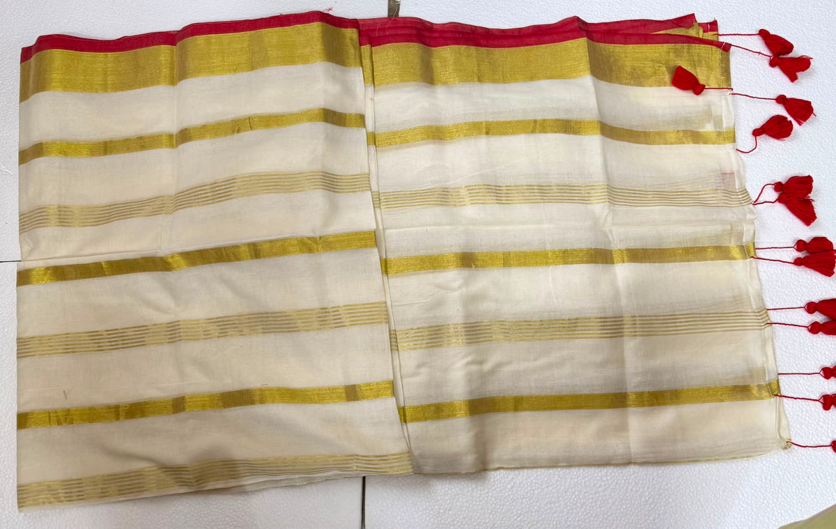 Kasavu Saree in Gold Stripes