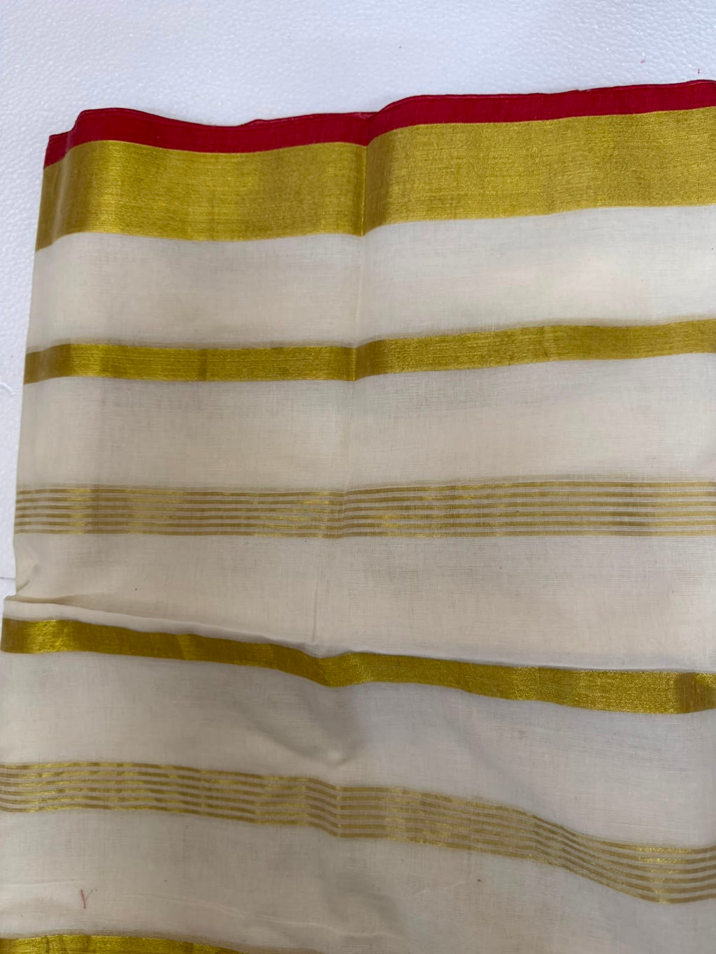 Kasavu Saree in Gold Stripes
